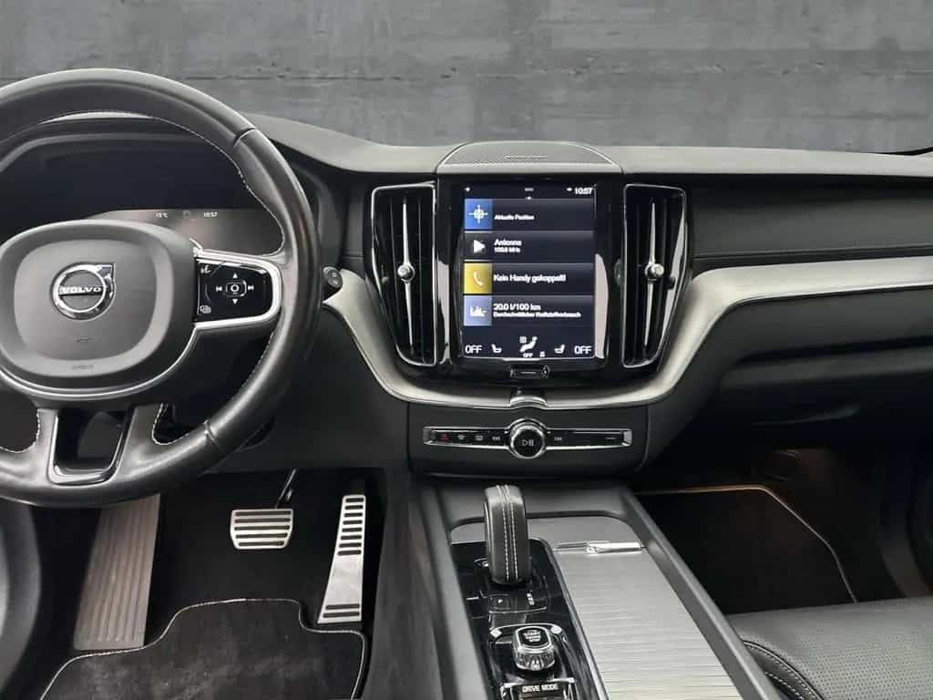 Volvo XC60 B4 (Diesel) AWD R-Design (EURO 6d) Klima 03/2021-photo-9