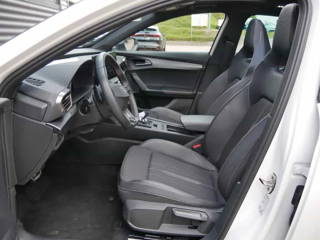 Cupra Formentor VZ 4Drive 310PS|4Drive|AHK|Panorama 06/2023-photo-18