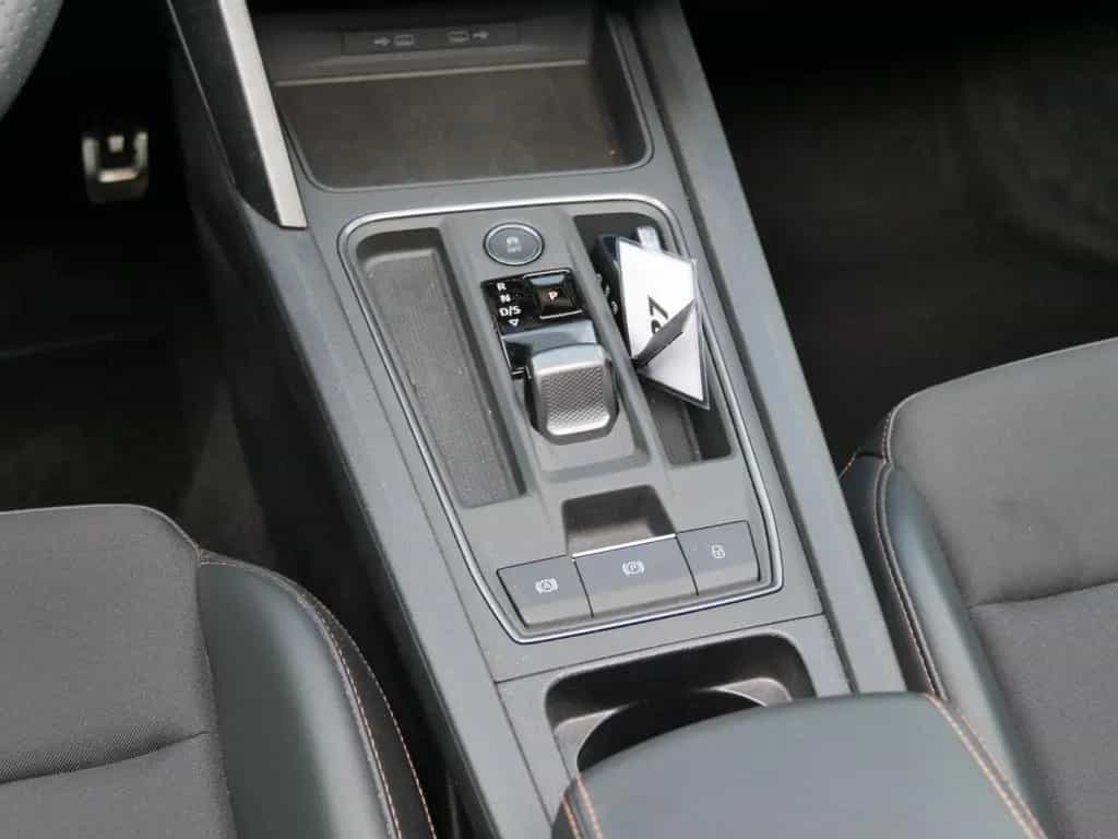 Cupra Formentor VZ 4Drive 310PS|4Drive|AHK|Panorama 06/2023-photo-24