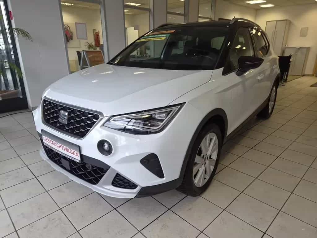 Seat Arona Xperience / KAMERA / CARPLAY/NAVI 02/2022-photo-0