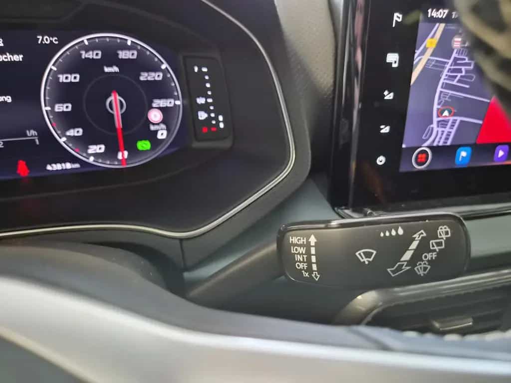Seat Arona Xperience / KAMERA / CARPLAY/NAVI 02/2022-photo-18