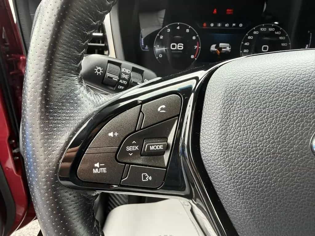 Ssangyong Tivoli 1,5 T-GDi Sapphire *Leder*Kamera*LED 12/2020-photo-16