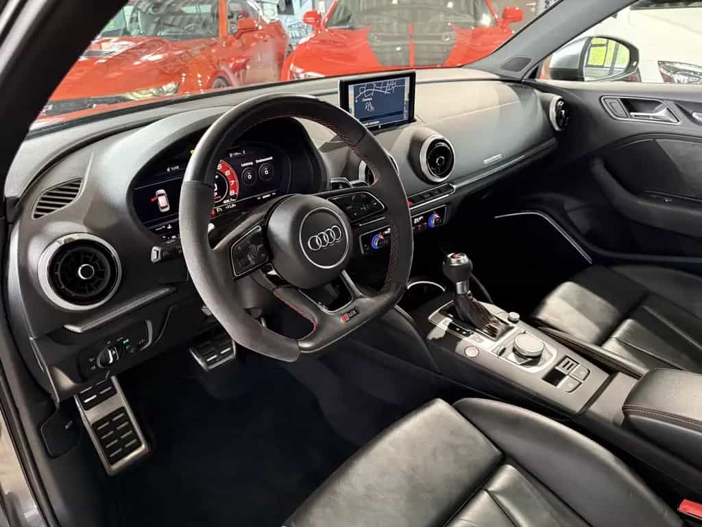 Audi RS3 2.5 TFSI quattro*SCHALE*PANO*KAMERA*ACC*LED 12/2020-photo-12