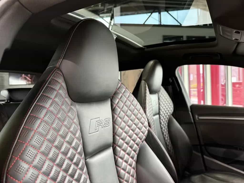 Audi RS3 2.5 TFSI quattro*SCHALE*PANO*KAMERA*ACC*LED 12/2020-photo-17