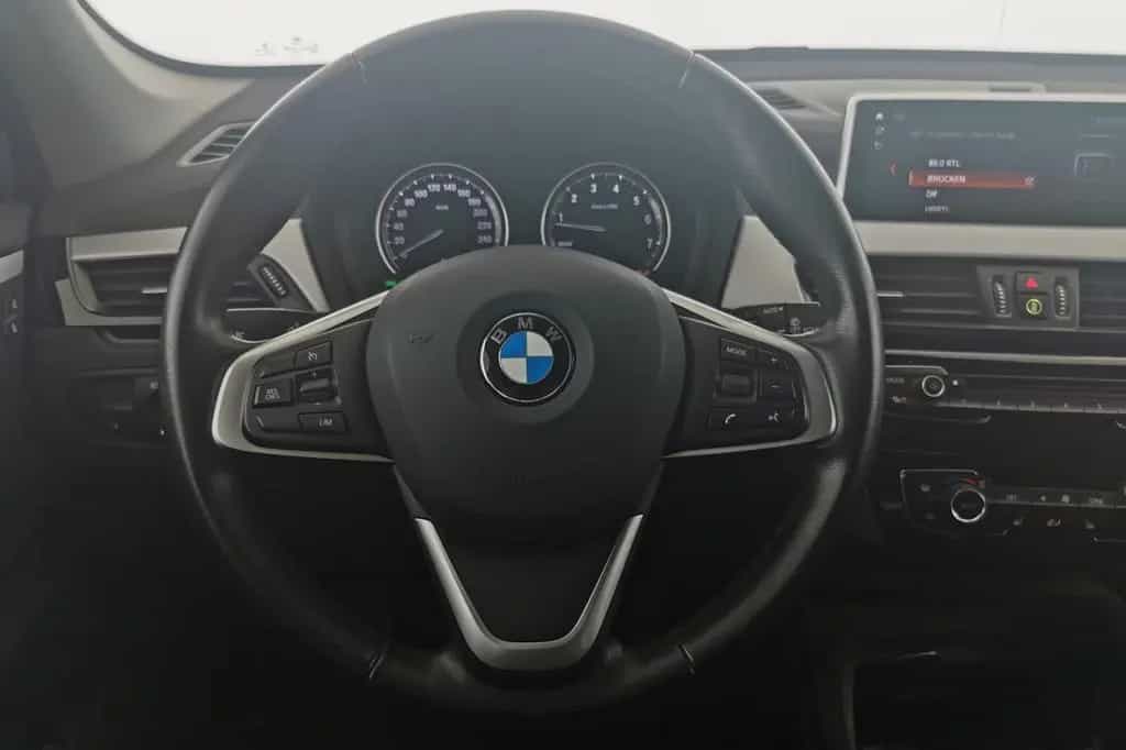 BMW X1 sDrive20i Advantage LED+NAVI+PDC+SHZ+TEMP+BC 02/2020-photo-12