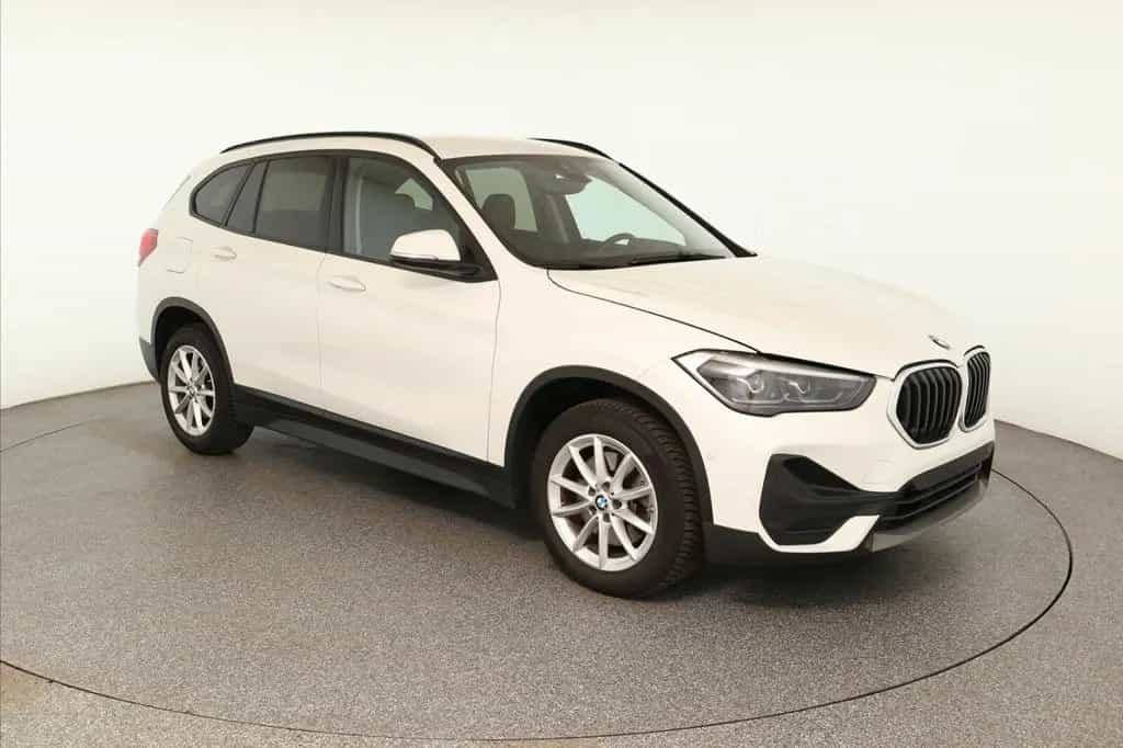 BMW X1 sDrive20i Advantage LED+NAVI+PDC+SHZ+TEMP+BC 02/2020-photo-2
