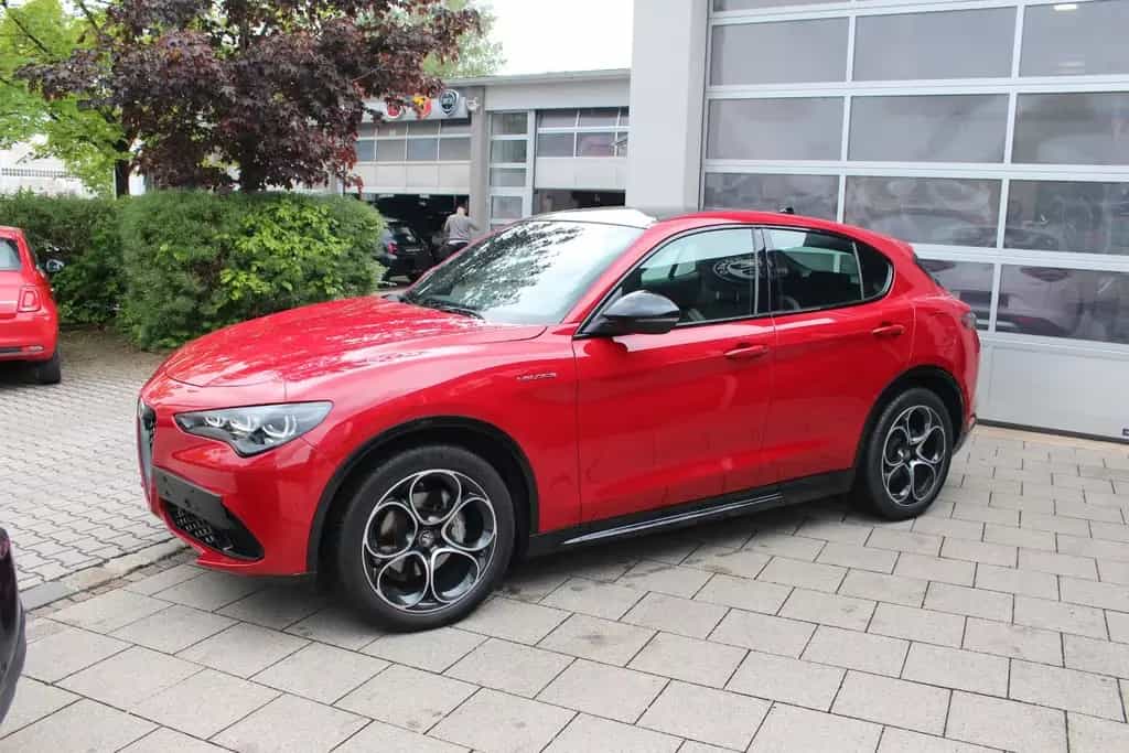 Alfa Romeo Stelvio Veloce Q4 PANO-DACH/MATRIX-LED 11/2023-photo-0