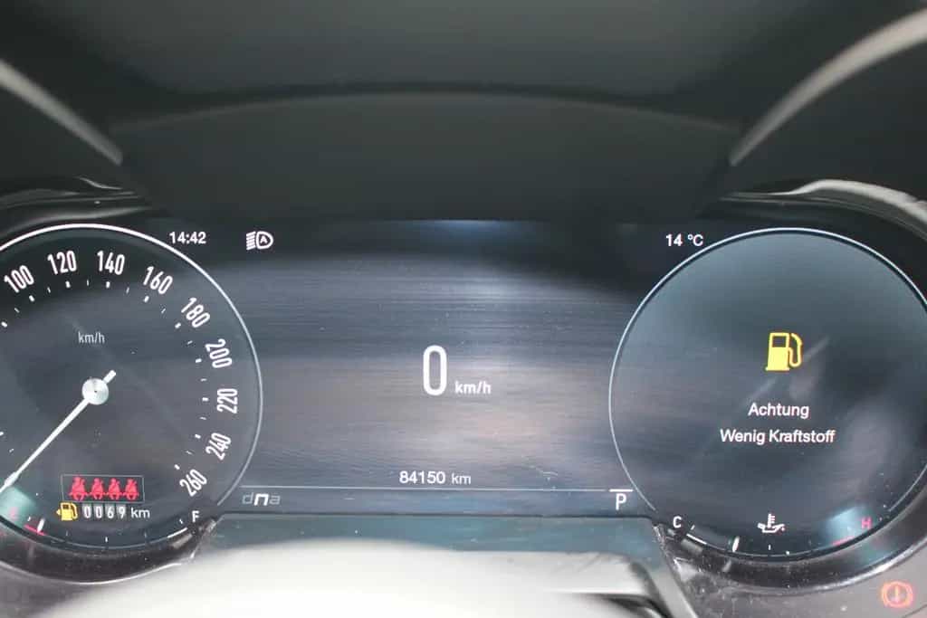 Alfa Romeo Stelvio Veloce Q4 PANO-DACH/MATRIX-LED 11/2023-photo-18