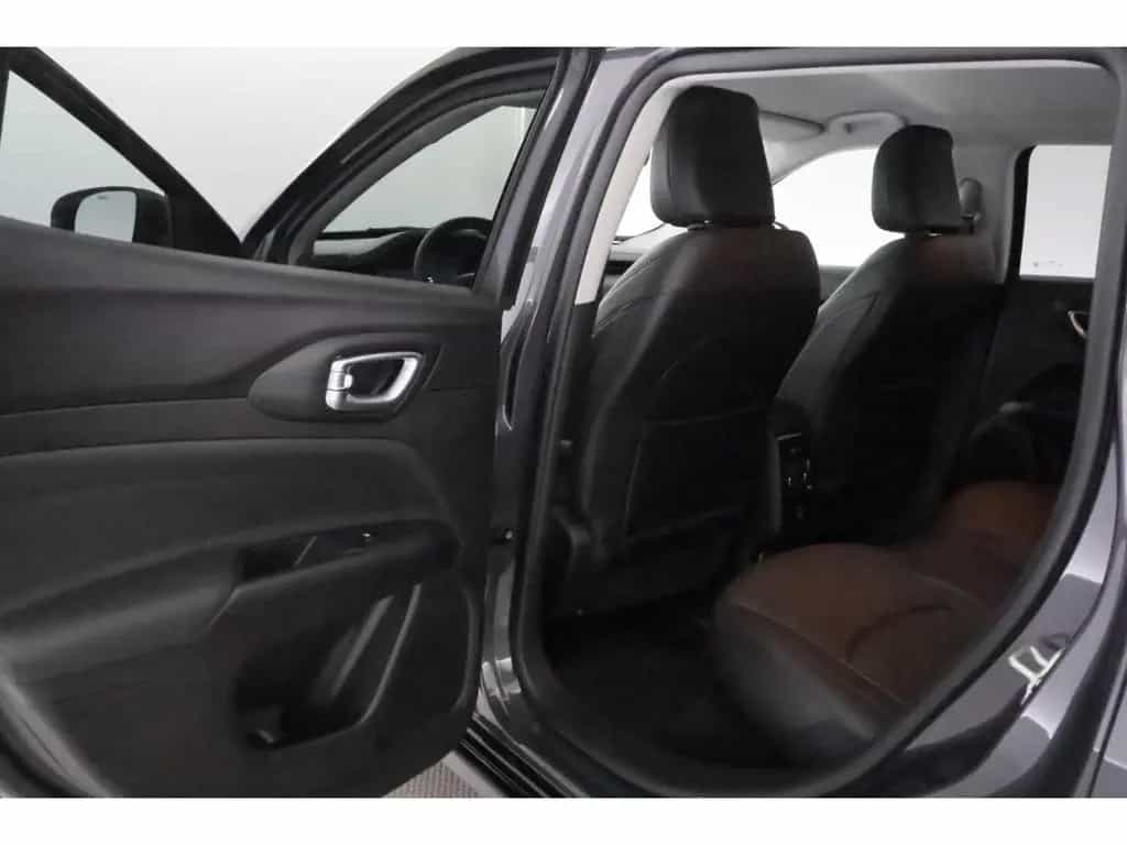 Jeep Compass 1.5Multi-Air Aut.Summit+LED+NAVI+KAMERA 02/2025-photo-19