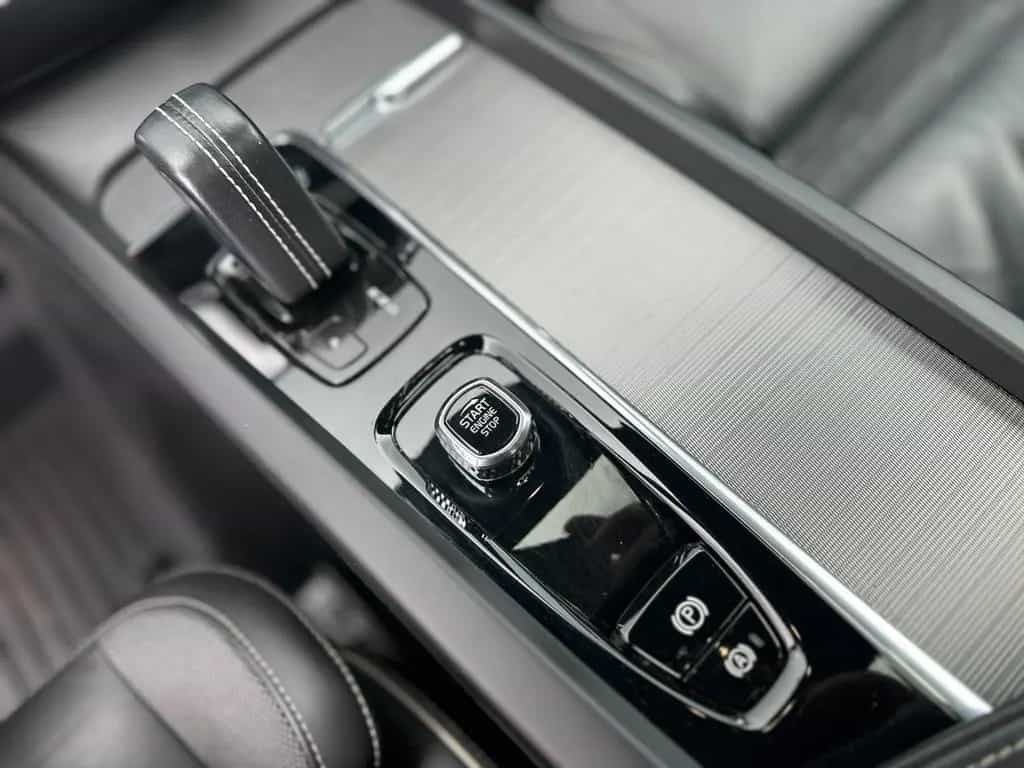 Volvo V60 B4 R Design PANORAMA HARMAN/K KAMERA 19 ZOLL 12/2021-photo-19