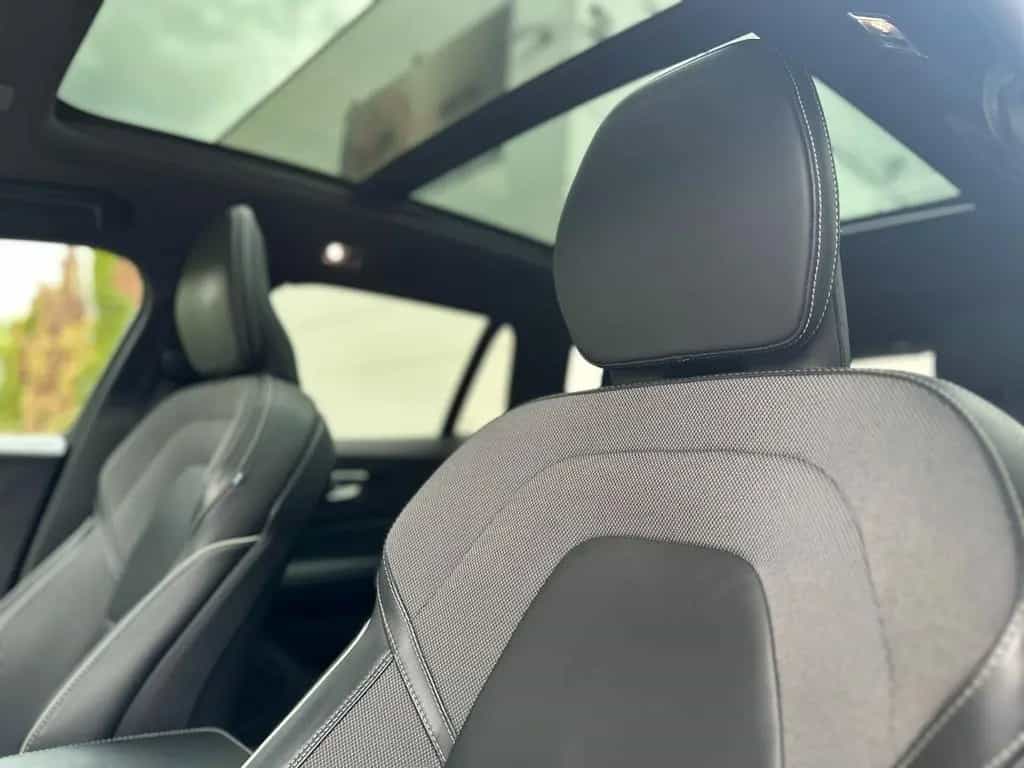 Volvo V60 B4 R Design PANORAMA HARMAN/K KAMERA 19 ZOLL 12/2021-photo-21