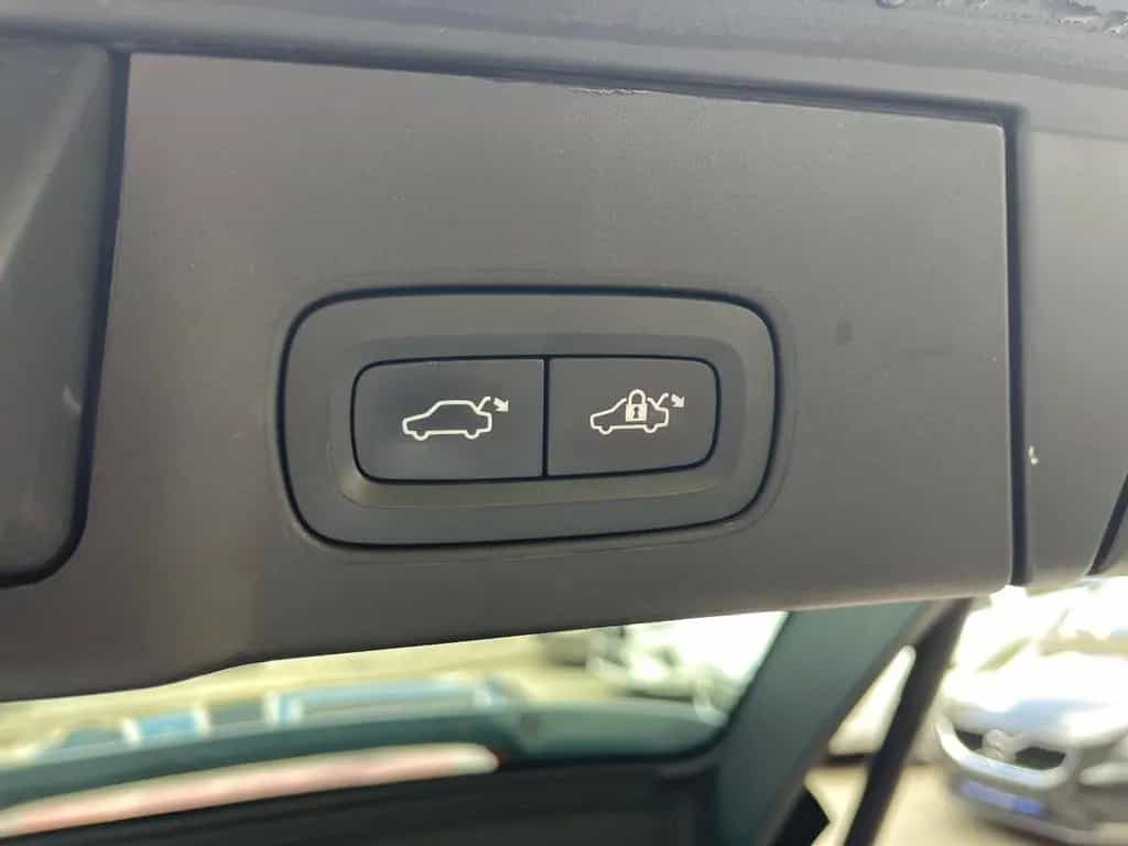 Volvo V90 T4 R-Design Geartronic ACC H/K 360°CAM DAB 02/2020-photo-9