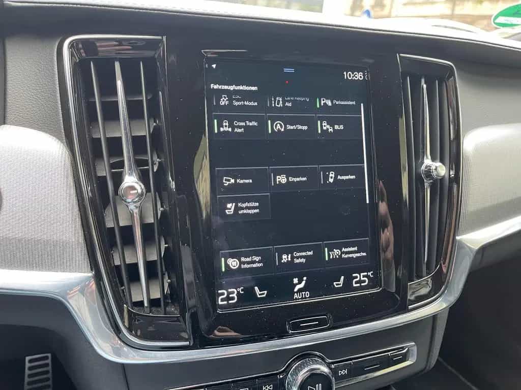 Volvo V90 T4 R-Design Geartronic ACC H/K 360°CAM DAB 02/2020-photo-16
