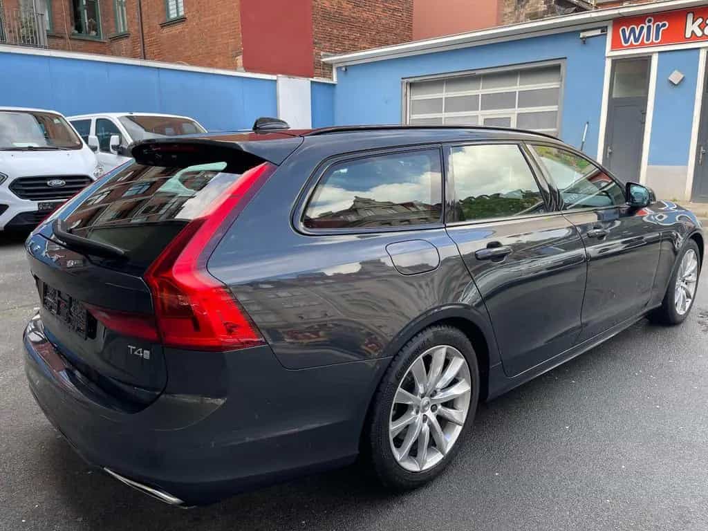 Volvo V90 T4 R-Design Geartronic ACC H/K 360°CAM DAB 02/2020-photo-1