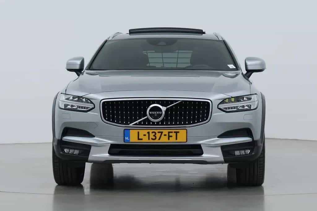Volvo V90 Cross Country T5 AWD Pro | Bowers&Wilkins | 06/2019-photo-15