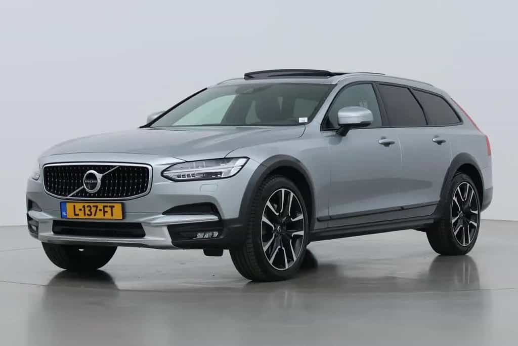 Volvo V90 Cross Country T5 AWD Pro | Bowers&Wilkins | 06/2019-photo-7
