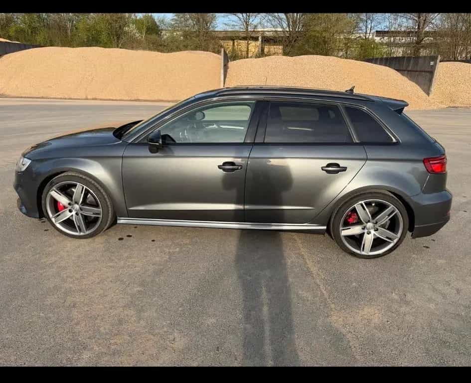 Audi S3 TFSI S tronic quattro Sportback - 02/2019-photo-11