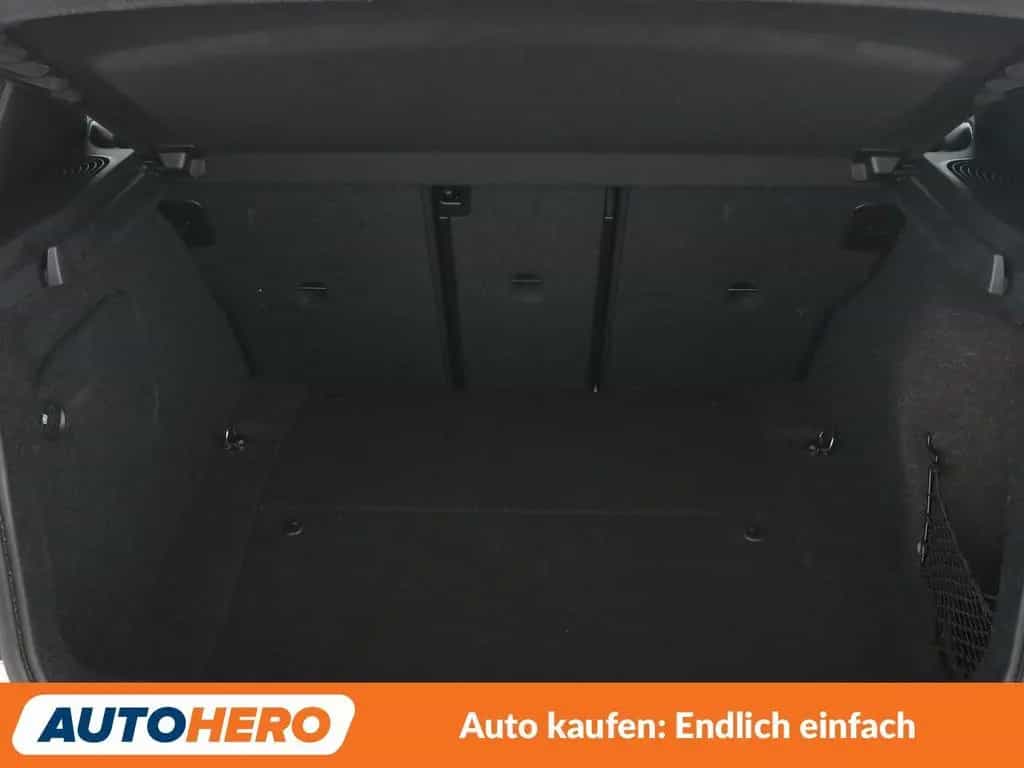 BMW 118 i Edition M Sport Shadow Aut.*NAV*TEMP* 07/2018-photo-17