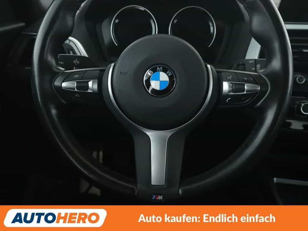 BMW 118 i Edition M Sport Shadow Aut.*NAV*TEMP* 07/2018-photo-18