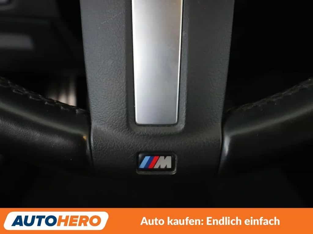 BMW 118 i Edition M Sport Shadow Aut.*NAV*TEMP* 07/2018-photo-29