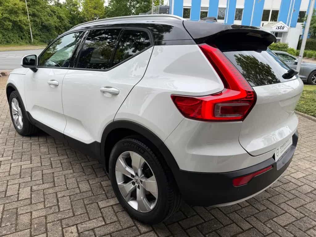 Volvo XC40 Momentum 2WD #volvo #madebymerten 07/2018-photo-4