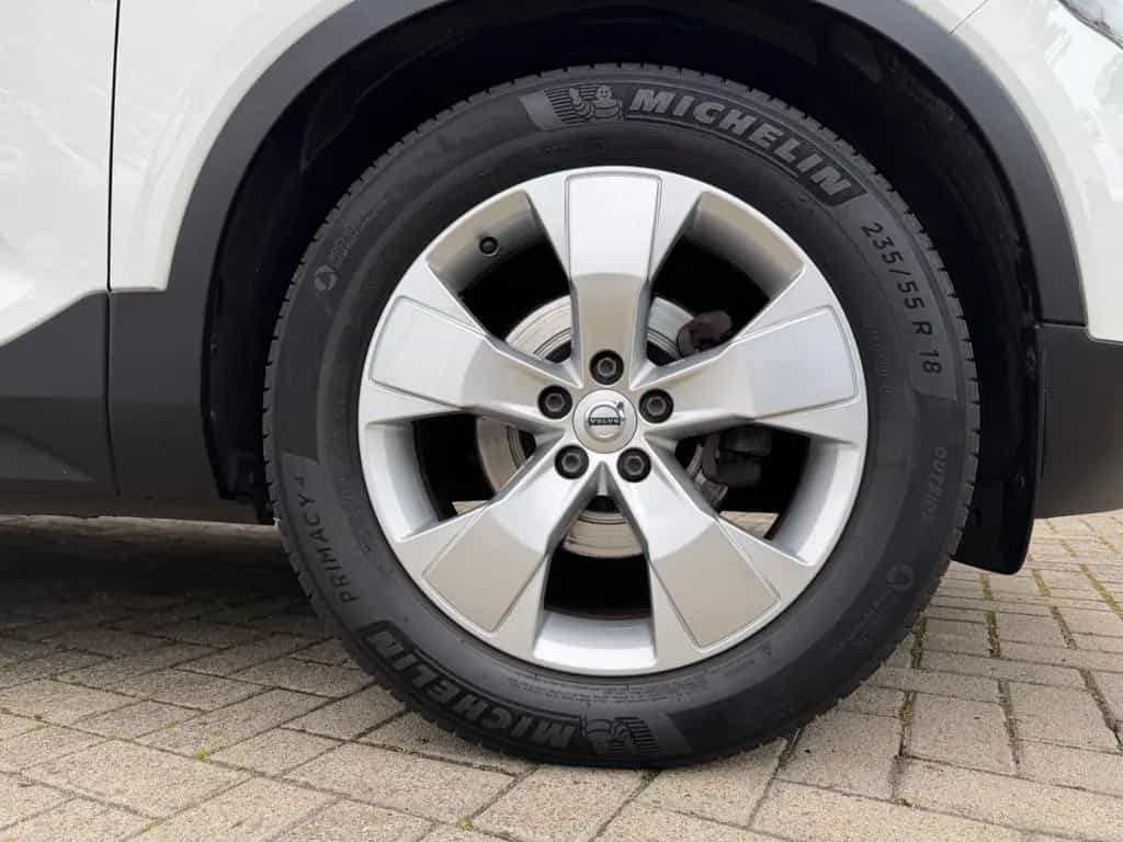 Volvo XC40 Momentum 2WD #volvo #madebymerten 07/2018-photo-7