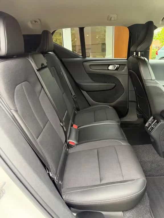 Volvo XC40 Momentum 2WD #volvo #madebymerten 07/2018-photo-8