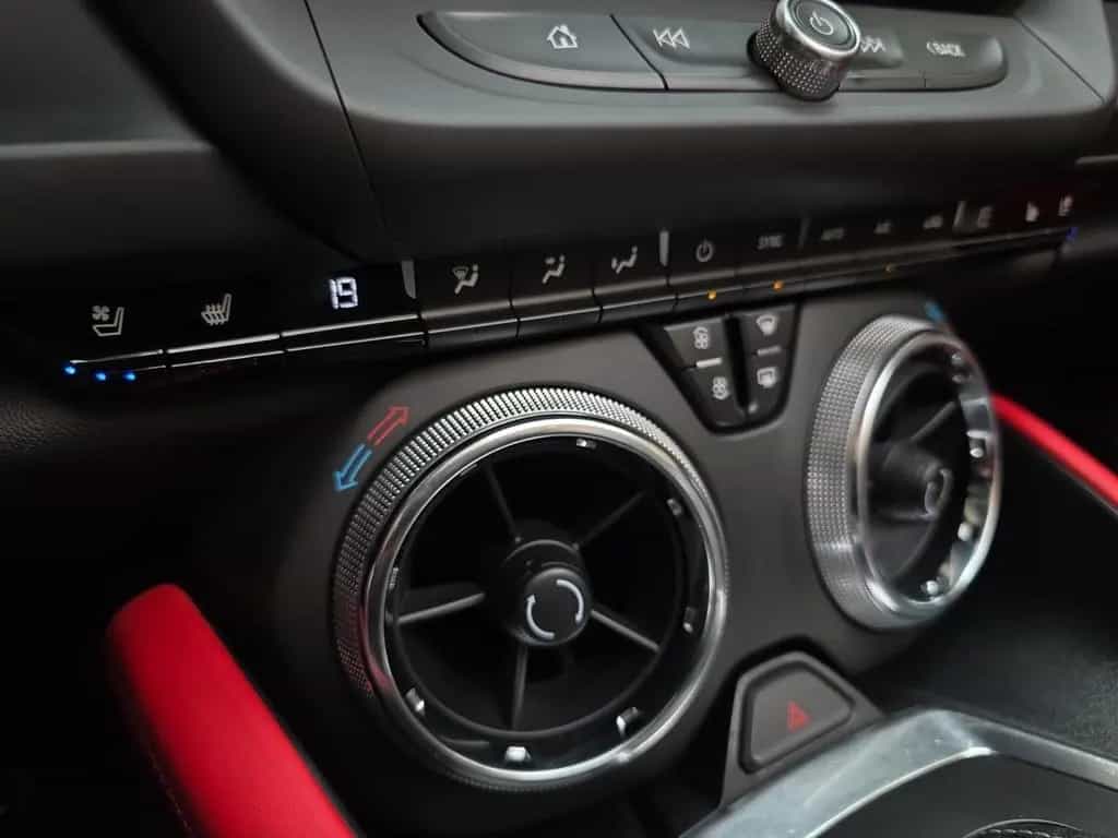 Chevrolet Camaro 6.2L V8 SS Convertible*XEN*BOSE*HUD*KAM 09/2019-photo-13