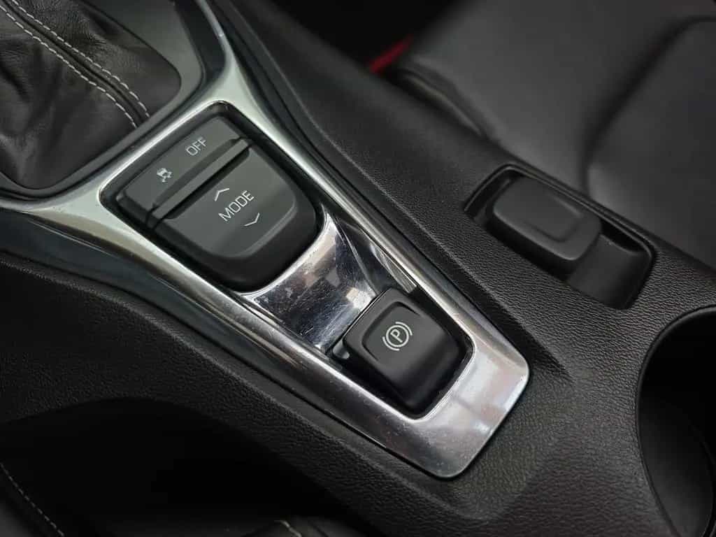Chevrolet Camaro 6.2L V8 SS Convertible*XEN*BOSE*HUD*KAM 09/2019-photo-15