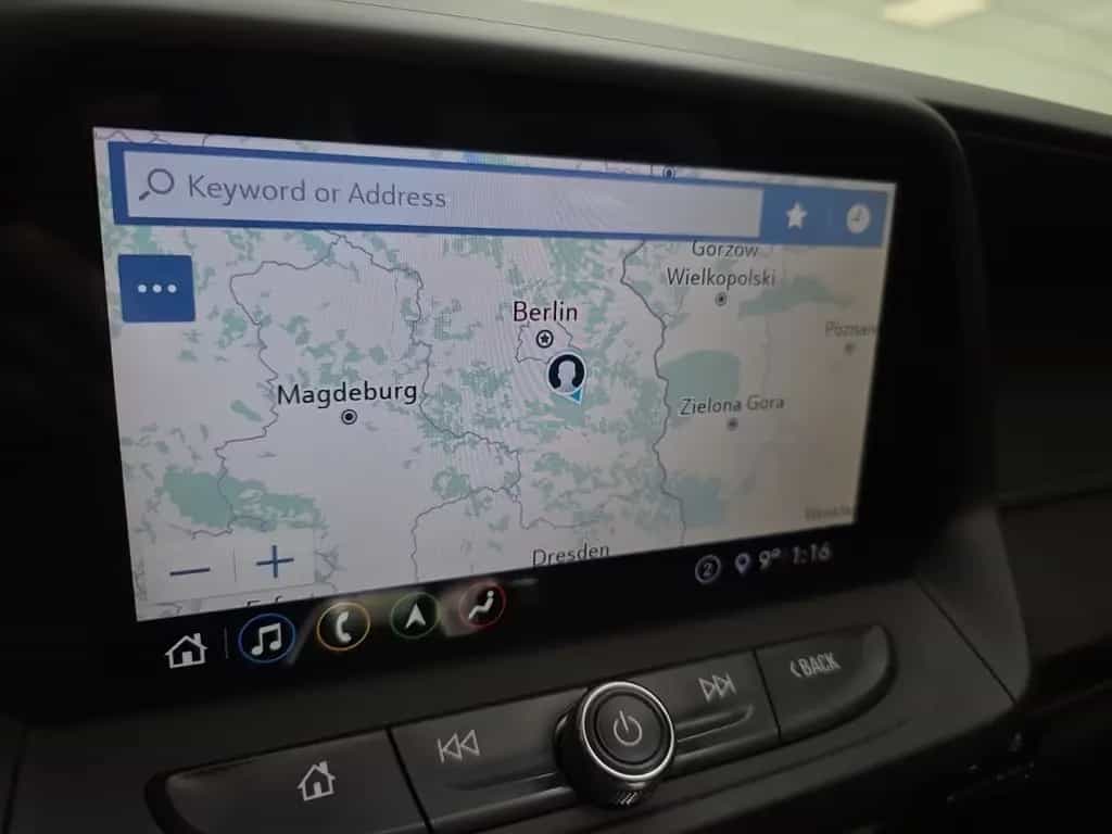 Chevrolet Camaro 6.2L V8 SS Convertible*XEN*BOSE*HUD*KAM 09/2019-photo-16