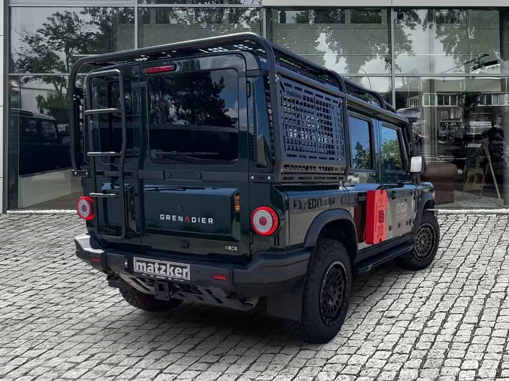 INEOS Grenadier Station Wagon 3.0 Diesel by matzker 12/2024-photo-2