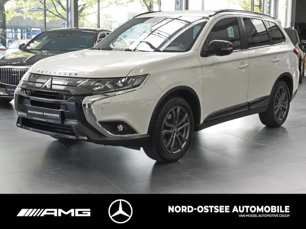 Mitsubishi Outlander 2.0 MIVEC SPIRIT+ 4WD NAVI LHZ LED SHZ 09/2020-photo-5