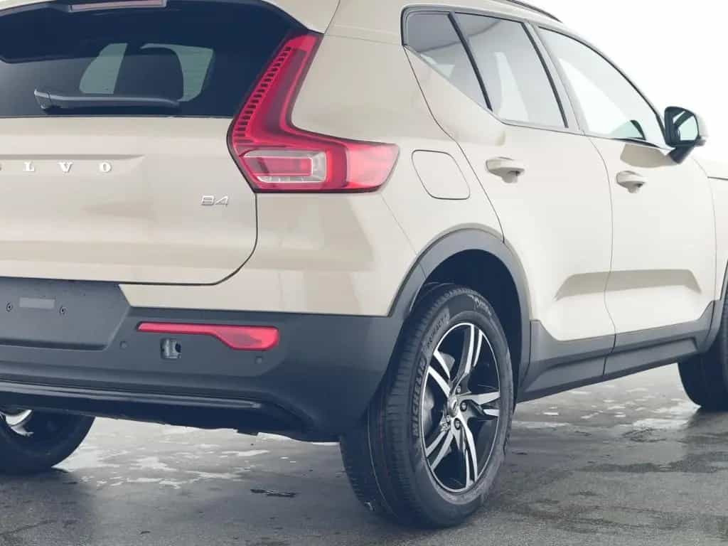 Volvo XC40 Plus Dark Memory Sitze Soundsystem HarmanKa 10/2025-photo-10