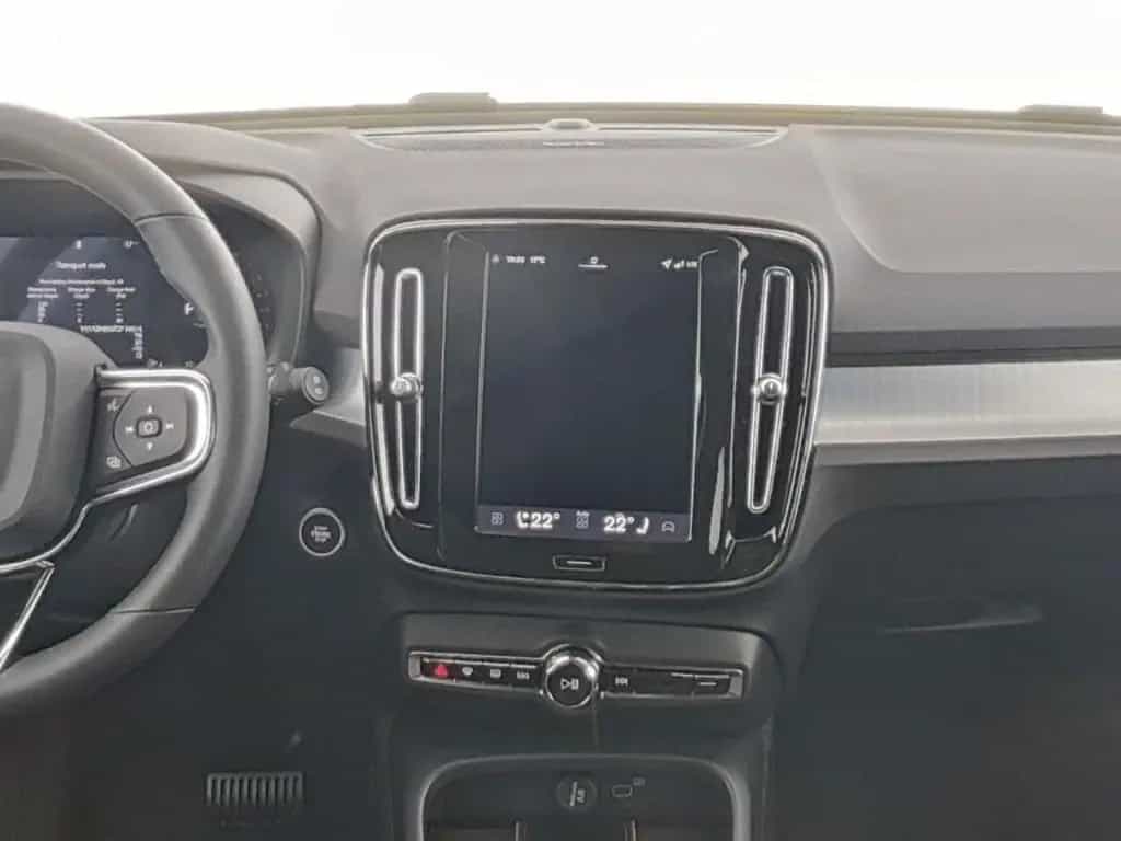 Volvo XC40 Plus Dark Memory Sitze Soundsystem HarmanKa 10/2025-photo-14