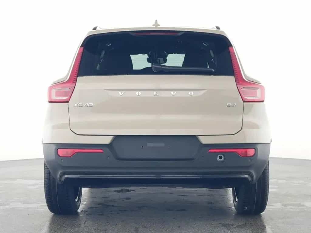 Volvo XC40 Plus Dark Memory Sitze Soundsystem HarmanKa 10/2025-photo-2