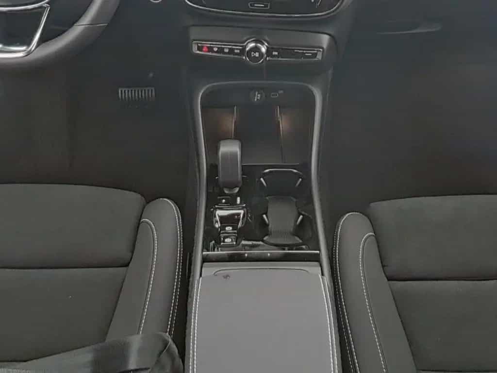 Volvo XC40 Plus Dark Memory Sitze Soundsystem HarmanKa 10/2025-photo-5