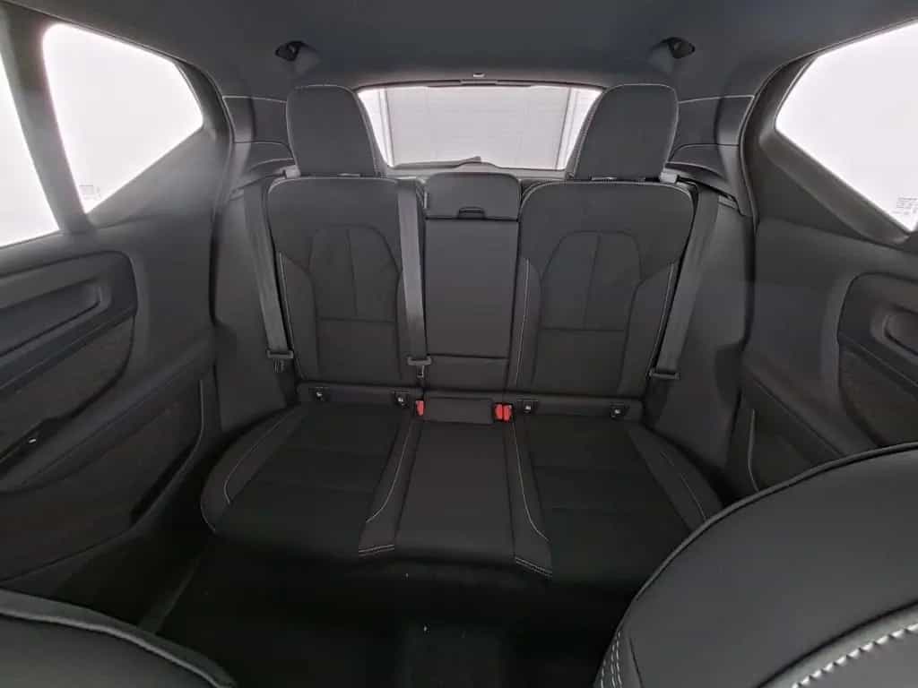 Volvo XC40 Plus Dark Memory Sitze Soundsystem HarmanKa 10/2025-photo-6