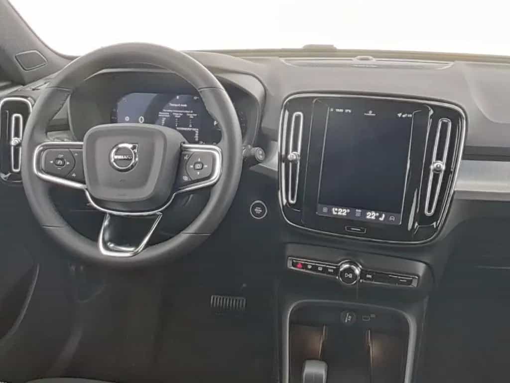 Volvo XC40 Plus Dark Memory Sitze Soundsystem HarmanKa 10/2025-photo-7