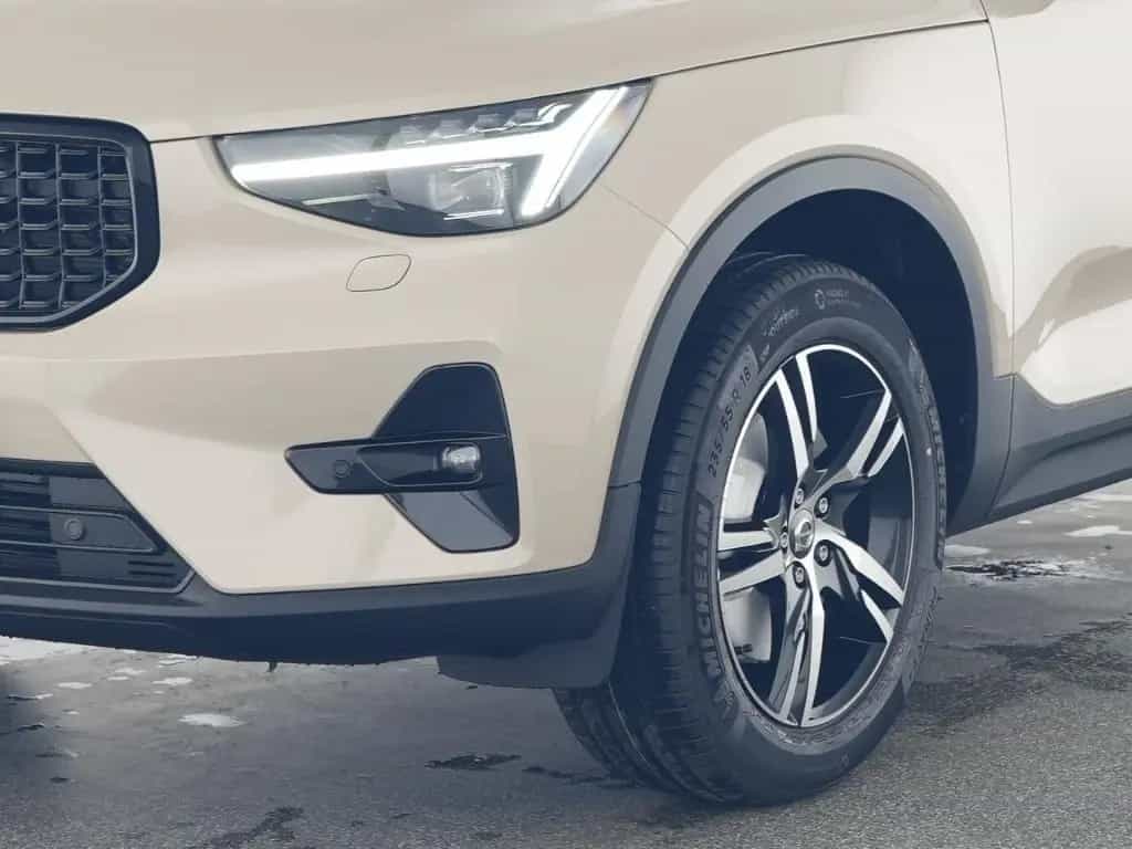 Volvo XC40 Plus Dark Memory Sitze Soundsystem HarmanKa 10/2025-photo-9