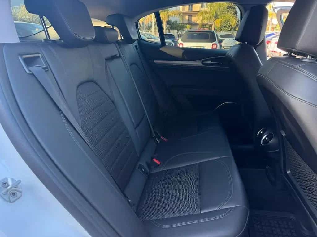 Alfa Romeo Stelvio 2.2 Turbodiesel 190 CV AT8 Q4 01/2019-photo-12