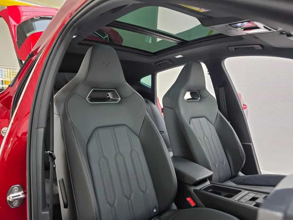 Cupra Formentor VZ 4Drive Panorama BeatsAudio Kamera 06/2022-photo-18