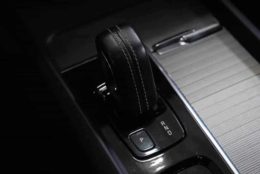 Volvo XC60 R Design AWD *AUT*NAV*LED*H&K*360°* 12/2020-photo-25