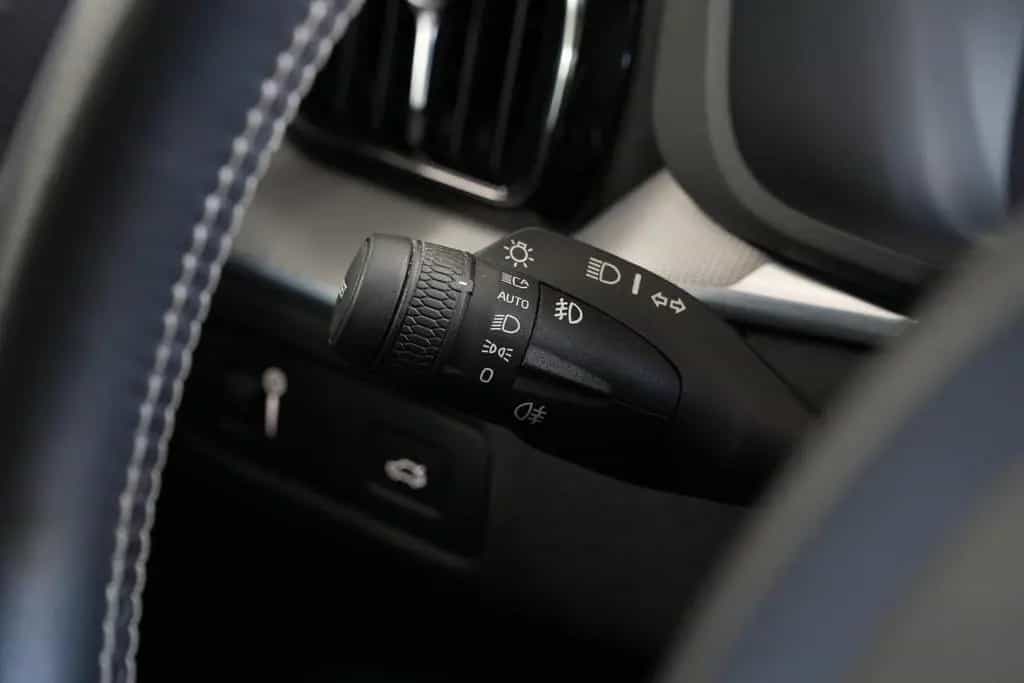 Volvo XC60 R Design AWD *AUT*NAV*LED*H&K*360°* 12/2020-photo-38