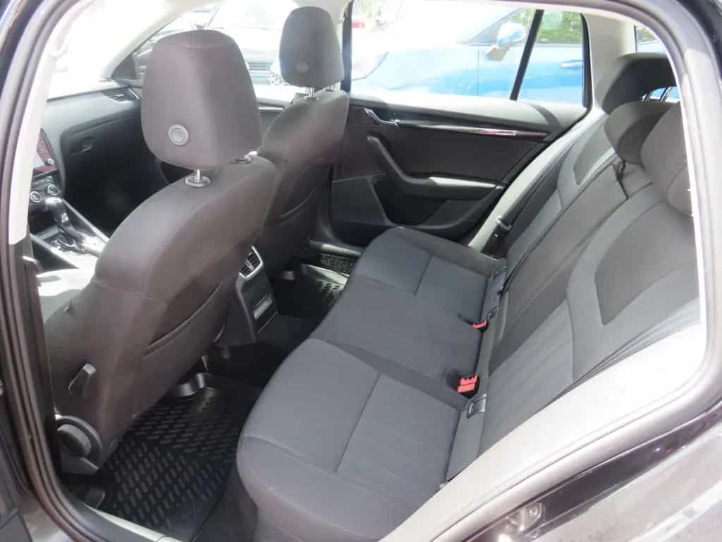 Skoda Octavia Combi Style 1,5 TSI*AHK+TEMPO+LED* 06/2018-photo-15