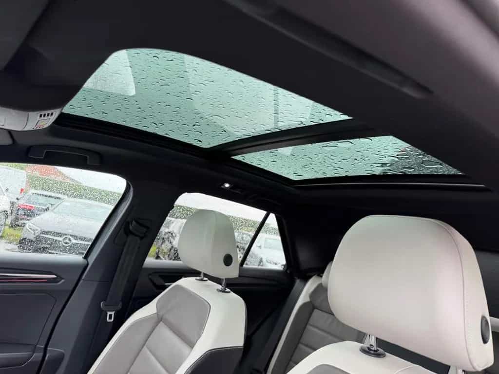 Volkswagen T-Roc Sport 4Motion Beats Digital Leder Pano ACC 01/2018-photo-8