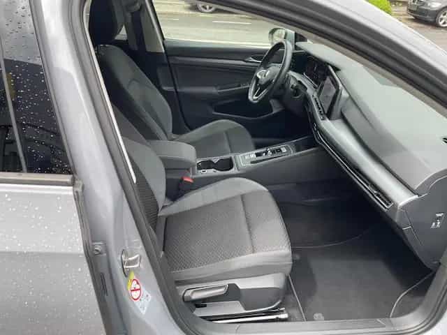 Volkswagen Golf VIII Lim. Active +2 JAHRE GARANTIE+ 01/2022-photo-12