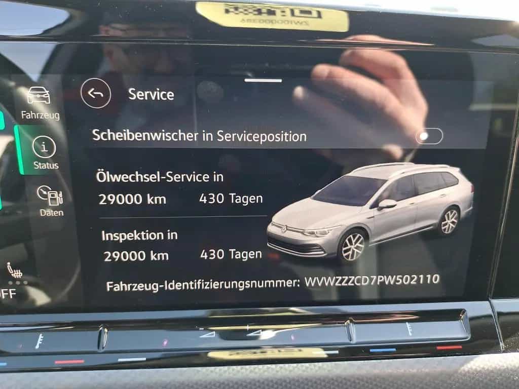 Volkswagen Golf VIII Var. 1.5 TSI Active Navi R.Kamera ACC 07/2022-photo-8
