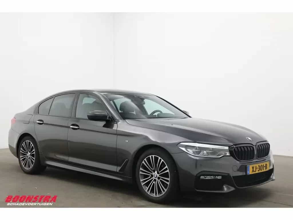 BMW 520 5-serie 520i M-Sport LED Leder Memory kamera 01/2019-photo-1
