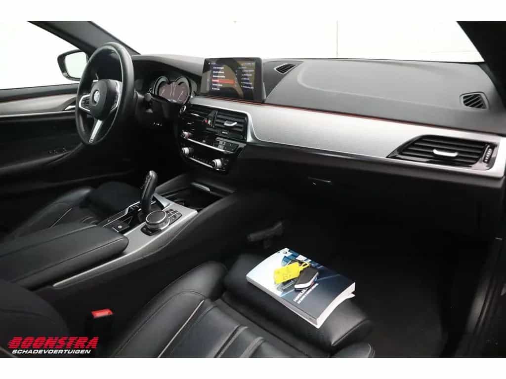 BMW 520 5-serie 520i M-Sport LED Leder Memory kamera 01/2019-photo-4