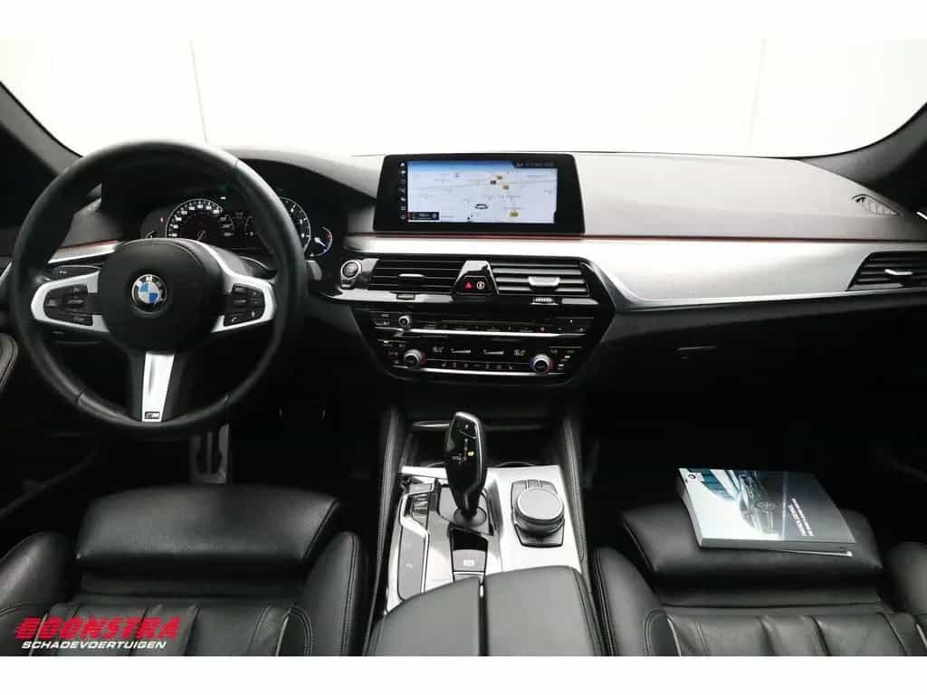 BMW 520 5-serie 520i M-Sport LED Leder Memory kamera 01/2019-photo-5